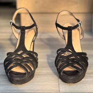 Antonio Melani Black Suede T-Strap Platform Sandals - Size 9M